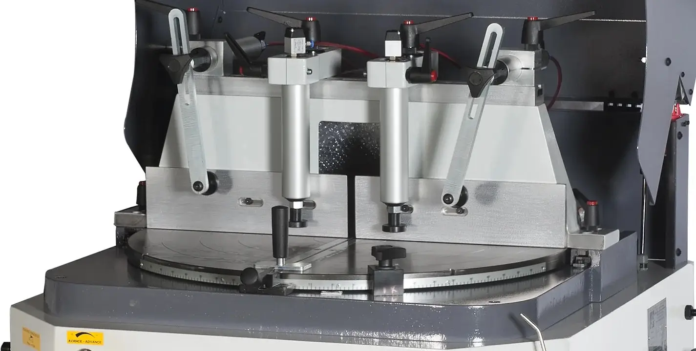 Aluminium 1-kops zaagmachines detail afbeelding 1