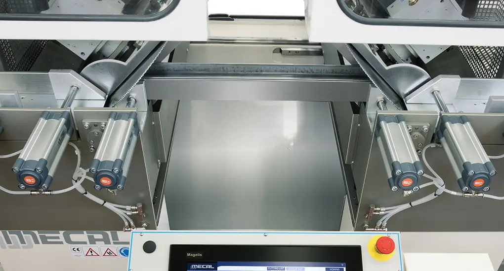 Staal 2-kops zaagmachines detail afbeelding 2