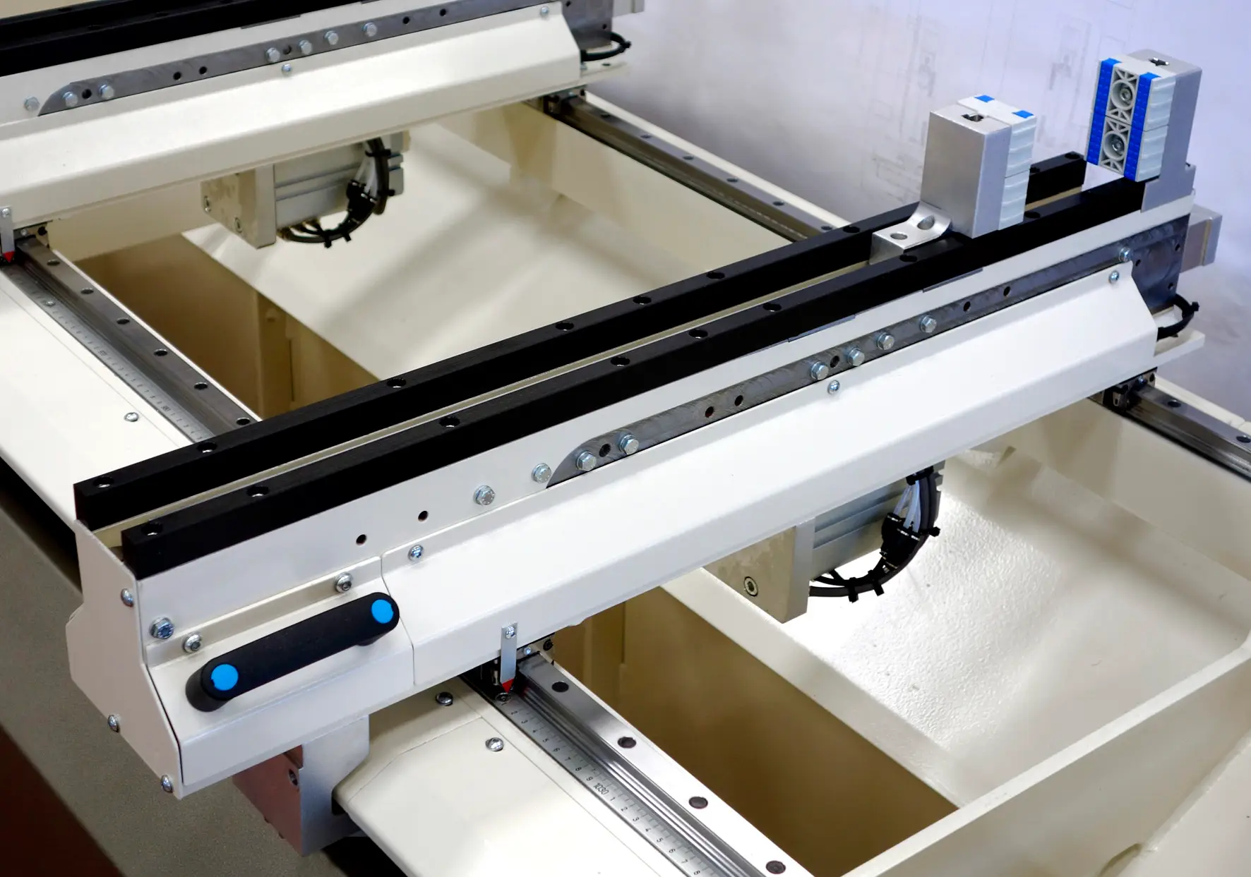 Staal cnc bewerkingscentra detail afbeelding 1